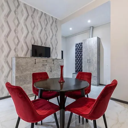 Vidfort леонтовича Apartment Lviv